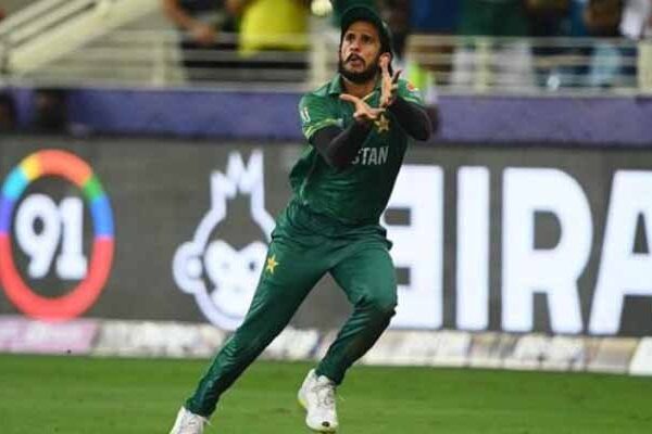 حسن علی اعصاب پر قابو نہ رکھ سکے