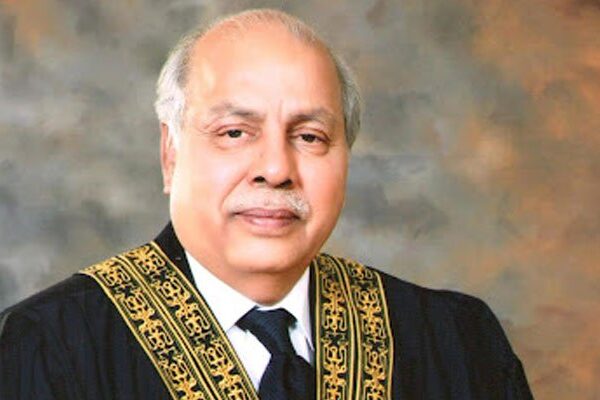 غیر ملکی رپورٹس دکھا کر متاثر نہ کریں، چیف جسٹس محکمہ جنگلات کے پی پر برہم