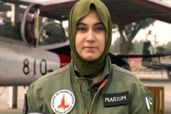 پاکستان ایئر فورس کی پہلی شہید خاتون پائلٹ مریم مختیار کی آج چھٹی برسی