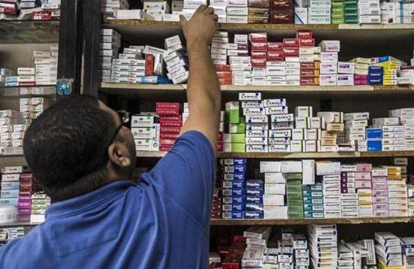 پنجاب میں ادویات کی بڑھتی قیمتیں، محکمہ داخلہ کا متعلقہ حکام کو خط