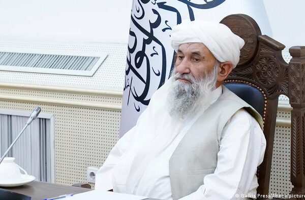 دوسرے ممالک کے اندرونی معاملات میں مداخلت نہیں کریں گے، ملا محمد حسن آخوند