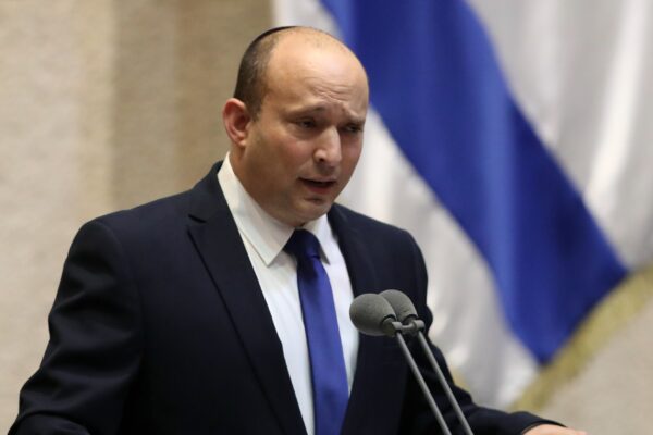 بینیٹ کا ایرانی خطرے کو غیرموثر بنانے کا عہد، تہران کے ساتھ سرد جنگ کا اعتراف