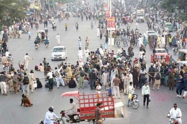 تحریک لبیک پاکستان کا وزیر آباد دھرنا ختم کرنے کا اعلان