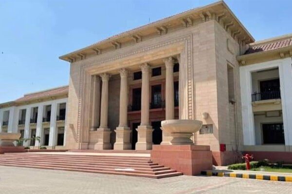 پنجاب اسمبلی: بجلی مہنگی کرنے کیخلاف قرارداد جمع