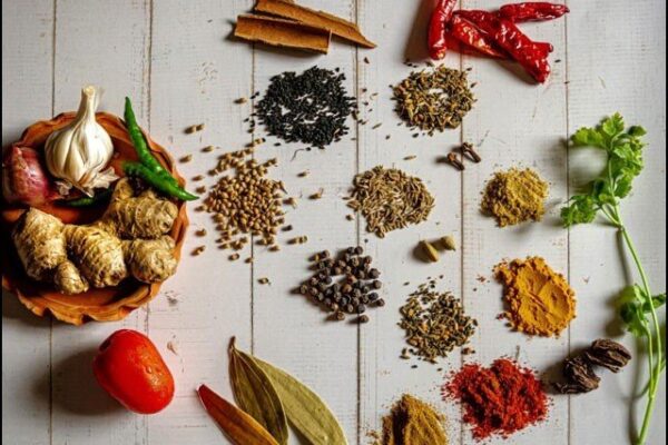 کھانے کے ساتھ مرچ اور گرم مصالحے سے بلڈ پریشر قابو میں رہتا ہے، تحقیق