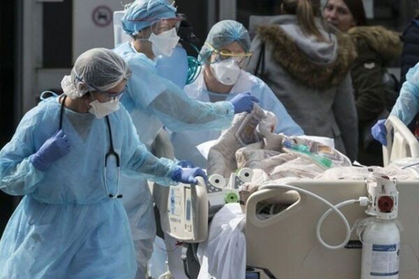 امریکا میں کورونا سے ہلاکتوں کی تعداد 8 لاکھ ہو گئی