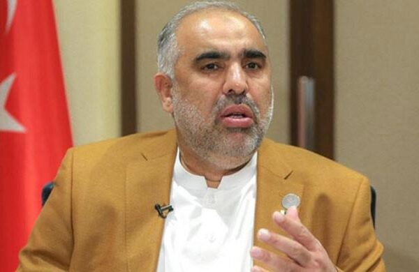 انتخابی ضابطہ اخلاق کی مبینہ خلاف ورزی، الیکشن کمیشن نے اسپیکر قومی اسمبلی کو بلالیا