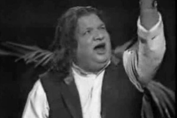 لیجنڈ قوال عزیز میاں کو بچھڑے 21 برس بیت گئے