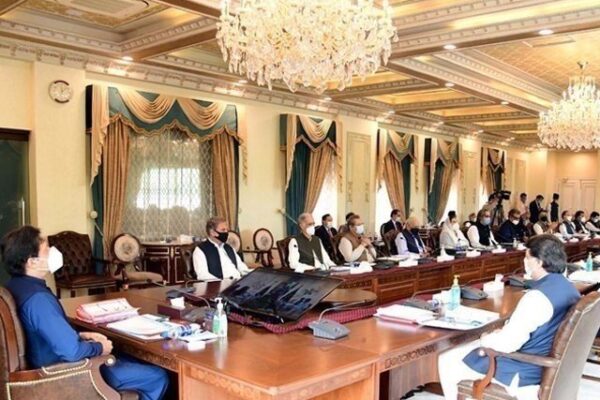 کابینہ کا اجلاس، گیس کی لوڈشیڈنگ پر عوام سوالات کر رہے ہیں، وفاقی وزرا