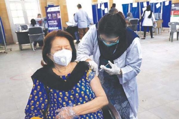 کورونا وبا؛ مزید 4 افراد جاں بحق، 270 نئے کیسز رپورٹ