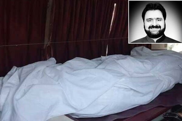 اسسٹنٹ کمشنر جھنگ چچا زاد بھائیوں کی فائرنگ سے جاں بحق