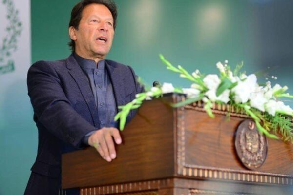 او آئی سی اجلاس؛ دنیا کے کسی ملک نے افغانستان سے زیادہ مسائل نہیں دیکھے، وزیراعظم
