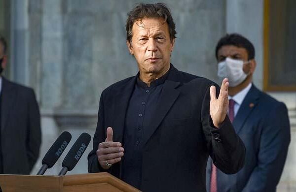 ’ہماری معیشت بڑھتی ہے تو ڈالرز کم ہوتے ہیں جس وجہ سے آئی ایم ایف جانا پڑتا ہے‘