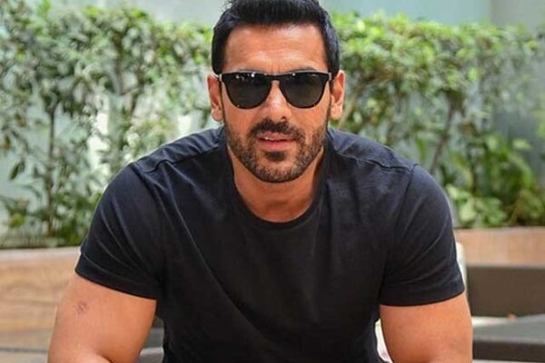 جان ابراہم کا انسٹا گرام ہیک ہونے کا معمہ حل نہ ہو سکا