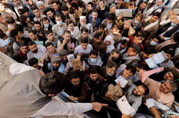 افغانستان میں پاسپورٹ کے اجرا کا عمل بحال