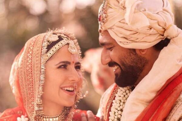 کترینہ کیف اور وکی کوشل شادی کے بندھن میں بندھ گئے
