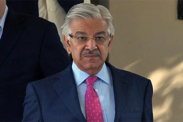 پختونخوا کے بلدیاتی الیکشن واضح مثال ہیں وہاں مداخلت نہیں ہوئی: خواجہ آصف