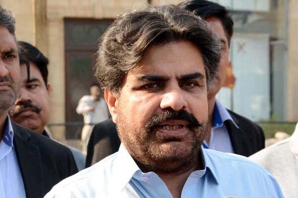 کراچی کو بڑا ٹرانسپورٹ منصوبہ نہ دینے پر وزیر بلدیات سندھ نے معذرت کر لی