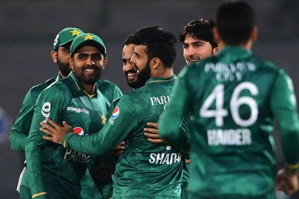 پاکستان دوسرے ٹی ٹوئنٹی میں بھی کامیاب، سیریز میں ناقابل شکست برتری حاصل