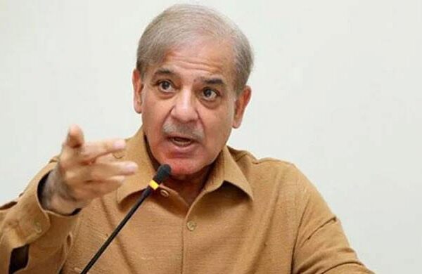 ‘پاکستان دنیا کا تیسرا مہنگا ترین ملک بن گیا، کیا یہ تبدیلی ہے؟’