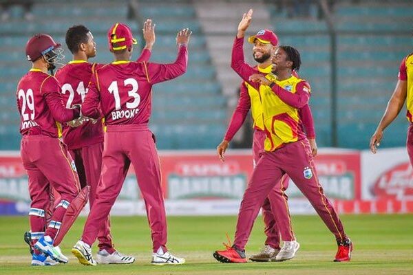 ویسٹ انڈیز کے مزید کھلاڑیوں میں کورونا کی تصدیق، دورہ پاکستان مکمل ہونا کھٹائی میں پڑ گیا