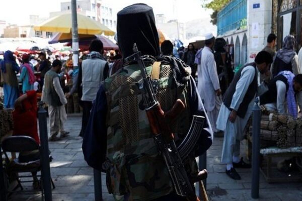افغانستان میں فائرنگ، طالبان کمانڈر سمیت 6 افراد ہلاک