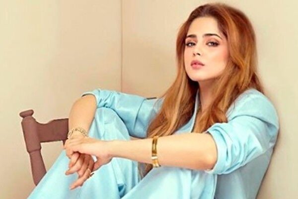 ایف بی آر نے 8 کروڑ روپے انکم ٹیکس ادا نہ کرنے پر آئمہ بیگ کو نوٹس جاری کر دیا