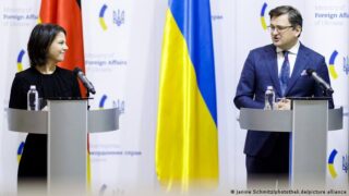 Annalena Baerbock and Dmytro Kuleba