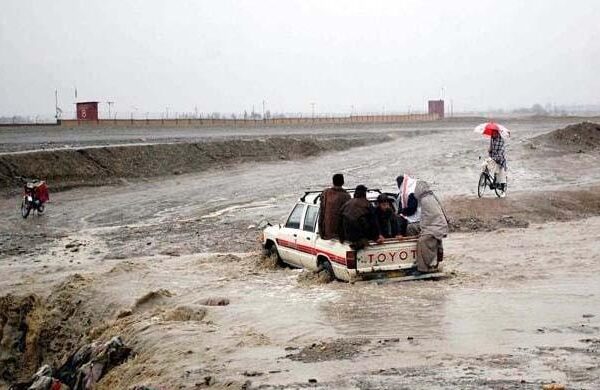 بلوچستان: بارشوں سے ساحلی علاقے زیر آب، نظام زندگی درہم برہم