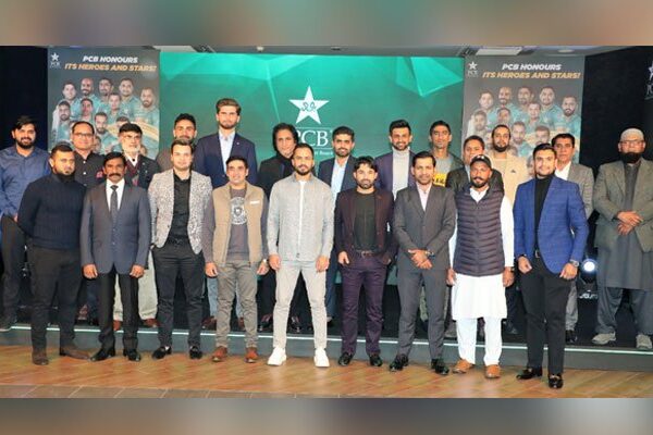 پی سی بی کیجانب سے شاندار کارکردگی دکھانے پر کھلاڑیوں کو فی کس 15 لاکھ روپے کا انعام