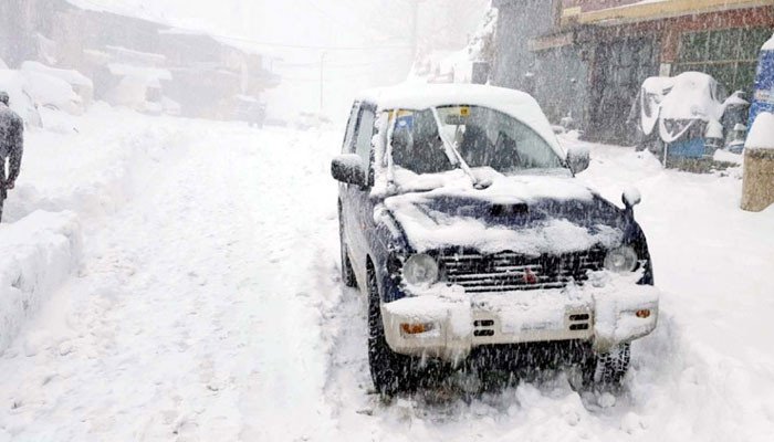 Kaghan Snowfall