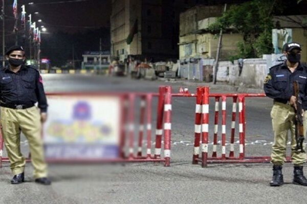 کراچی: گلشن اقبال بلاک 7 میں اومی کرون کیسز سامنے آنے پر اسمارٹ لاک ڈاؤن لگا دیا گیا