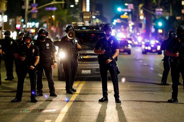 لاس اینجلس میں فائرنگ سے 6 افراد زخمی، 2 کی حالت تشویشناک