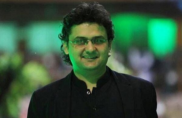 پی ٹی آئی سینیٹر فیصل جاوید نے صدارتی نظام کی حمایت کر دی