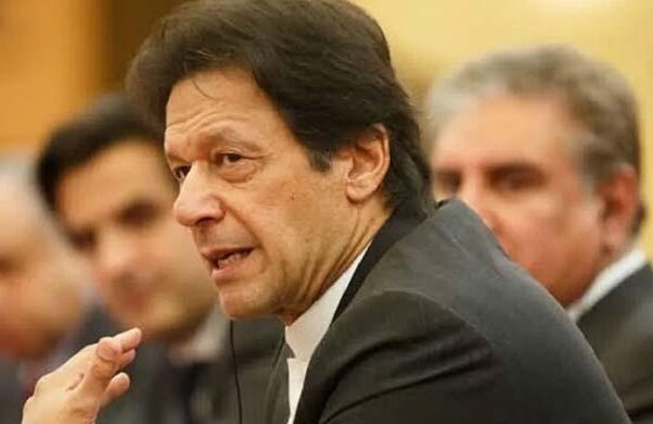 عمران خان اپنی مدت مکمل کرنیوالے پہلے وزیراعظم ہونگے: 53 فیصد پاکستانی پرامید