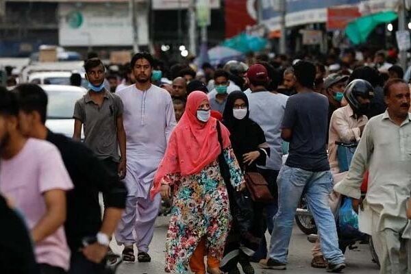 کراچی میں کورونا کے مثبت کیسز کی شرح میں کمی
