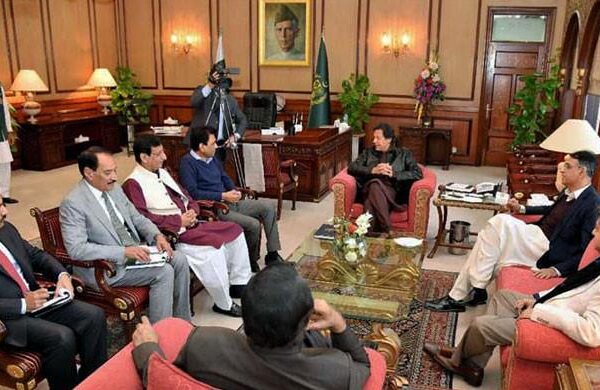 حکومتی اتحادی ایم کیو ایم کا وزیراعظم سے پیکا آرڈیننس واپس لینے کا مطالبہ