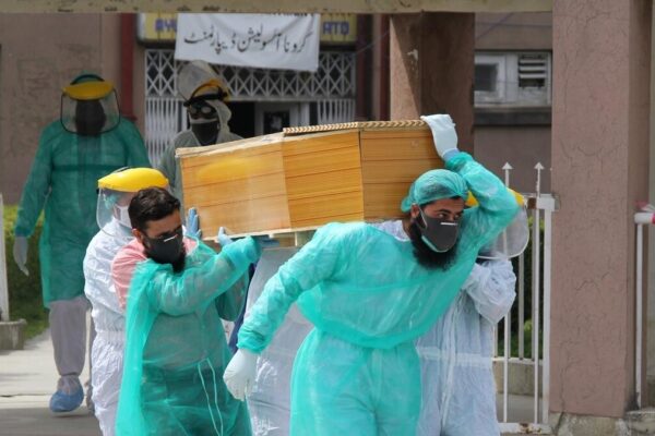 پاکستان میں کورونا سے اموات 29800 سے تجاوز کر گئیں