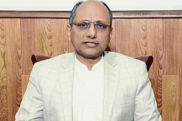 بلدیاتی قانون: ’عدالتی فیصلے کی کلیئر شقوں پر عمل اور باقی پر وضاحت طلب کرینگے‘
