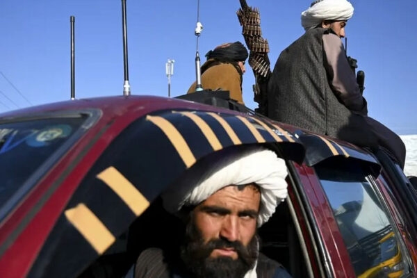 سیاسی اور انسانی امور پر بات چیت کے لیے طالبان وفد کا سوئٹرزلینڈ کا دورہ