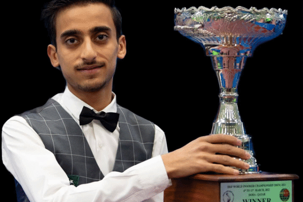 پاکستان کے احسن رمضان اسنوکر کے عالمی چیمپئن بن گئے