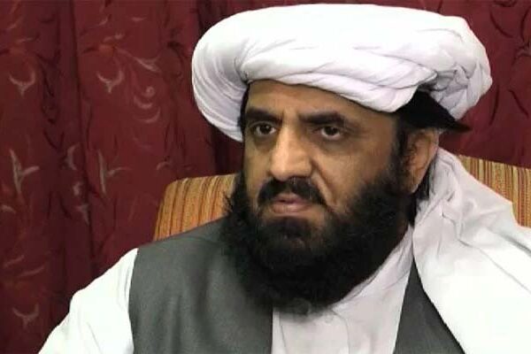 سیاسی قیادت کو گالیاں دینا ریاست مدینہ کی اخلاقیات نہیں، حافظ حمد اللّٰہ