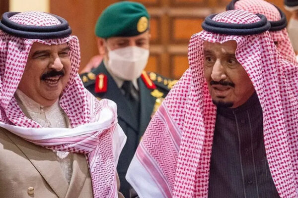 سعودی عرب علاقائی سلامتی اور استحکام کا لازمی ستون ہے: شاہ بحرین