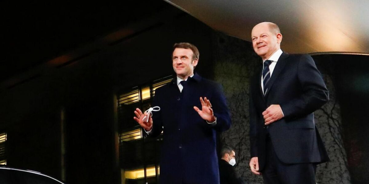Olaf Schulz and Emmanuel Macron