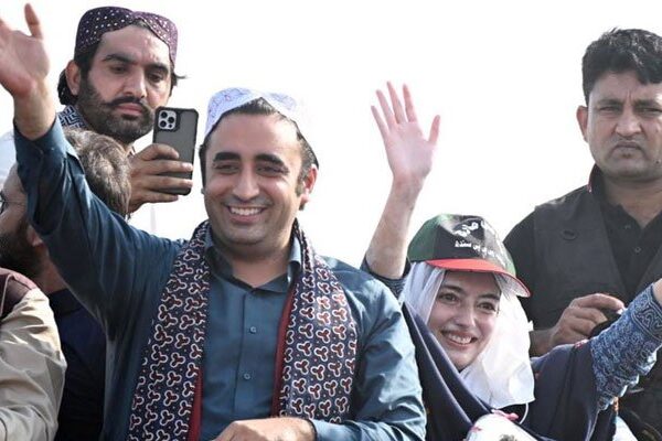 پی پی عوامی مارچ آج سندھ سے پنجاب میں داخل ہو گا