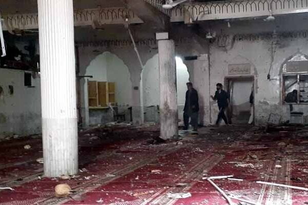 پشاور دھماکا: شہدا کی تدفین جاری، اندراج مقدمہ کیلئے سی ٹی ڈی کو مراسلہ ارسال