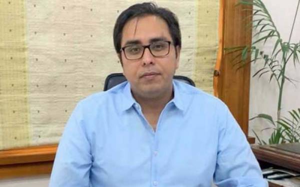ضمیر بیچنے والوں کے غدار لکھ کر پوسٹرز لگائیں گے۔ شہباز گل