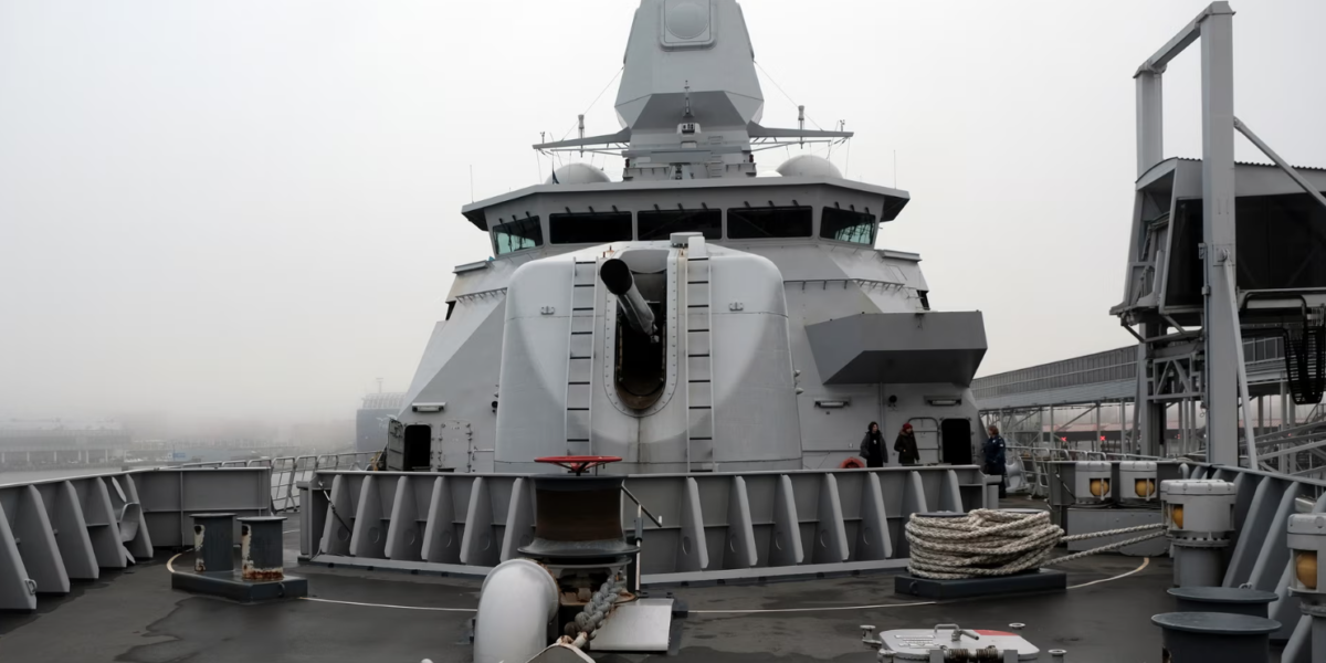 Nato flotilla assembles off Estonia to protect undersea cables in Baltic Sea