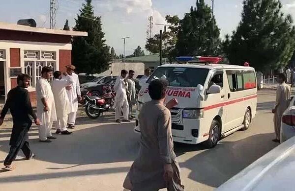 اسسٹنٹ کمشنر سعید منان پر فائرنگ، زخمی حالت میں اسپتال منتقل