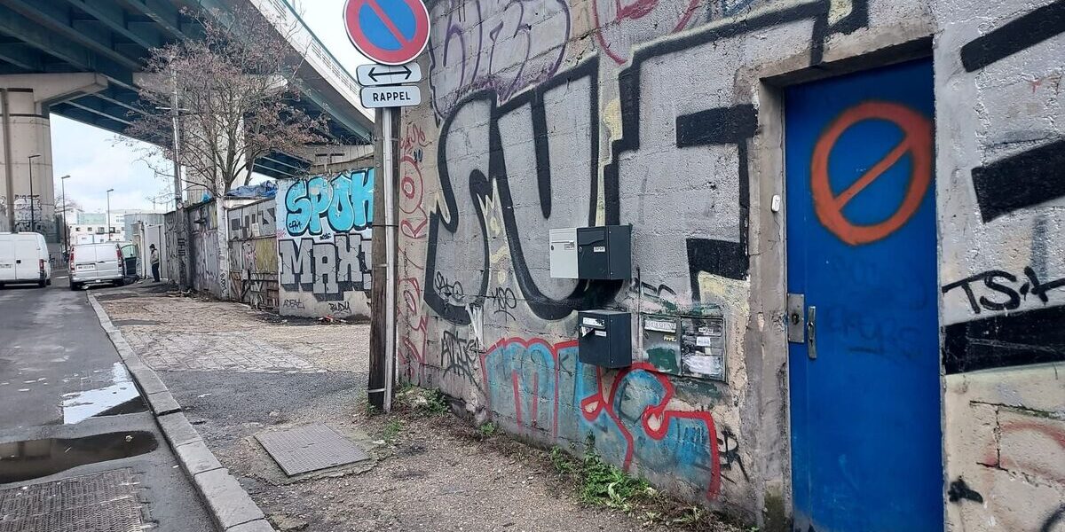 **اوبرویلیئرز میں پائے مرغ بنانے والی خفیہ فیکٹری کا پتہ&hellip;